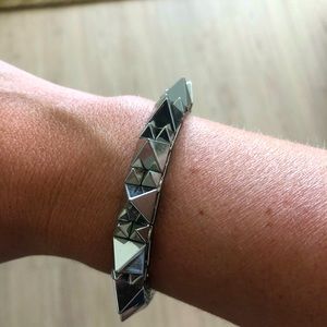 🌟 BCBG Spike Bracelet 🌟